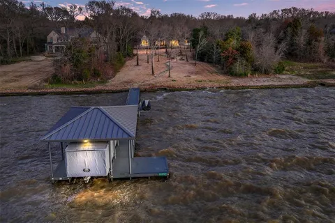 $2,950,000 | 443 Sun Valley, Mabank, TX 75147