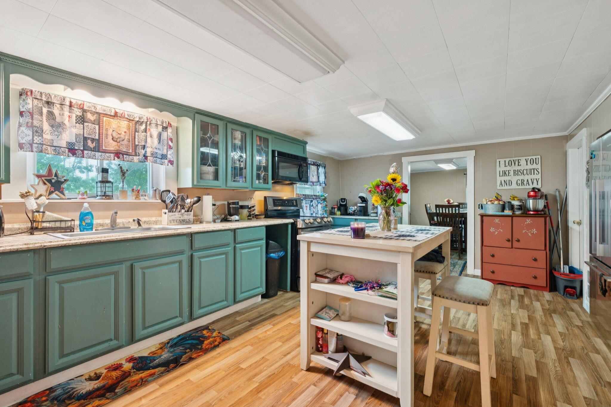 259 Pine Hill Road Berwick, ME 03901 - Photo 6 of 30 259 Pine Hill Rd Berwick ME 07