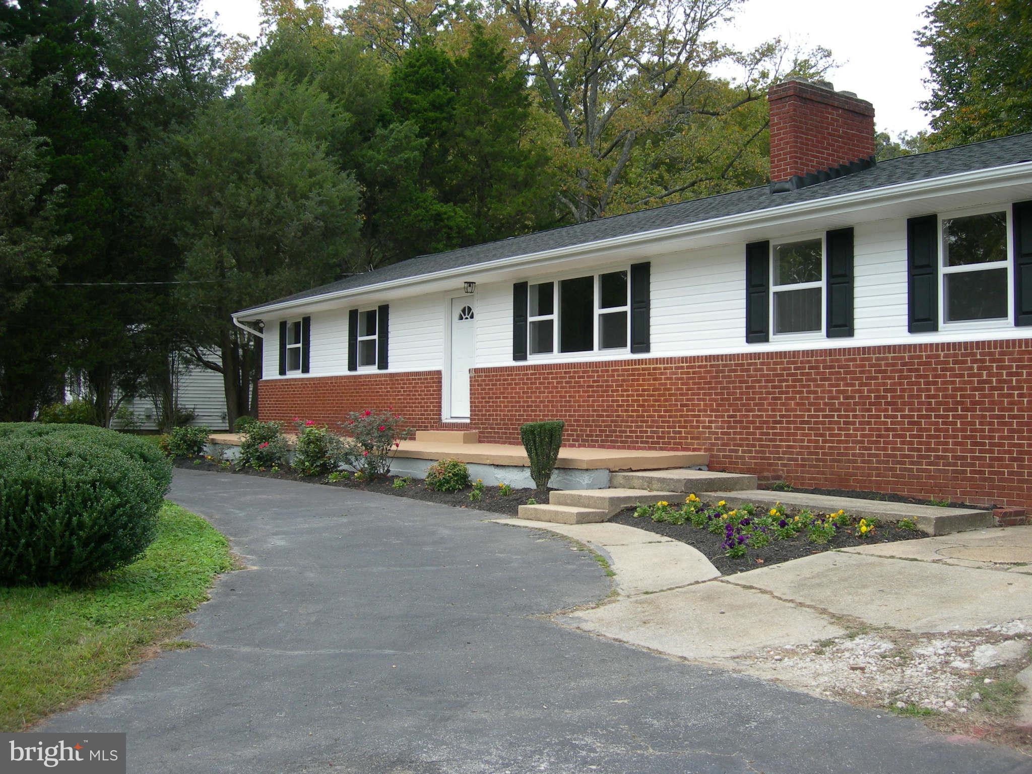 6112 Buckler Road Clinton, MD 20735 - Photo 4 of 18 Exterior (Front)