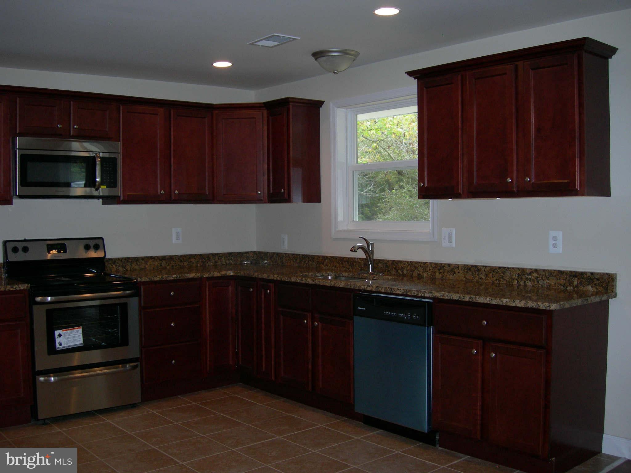 6112 Buckler Road Clinton, MD 20735 - Photo 8 of 18 Kitchen