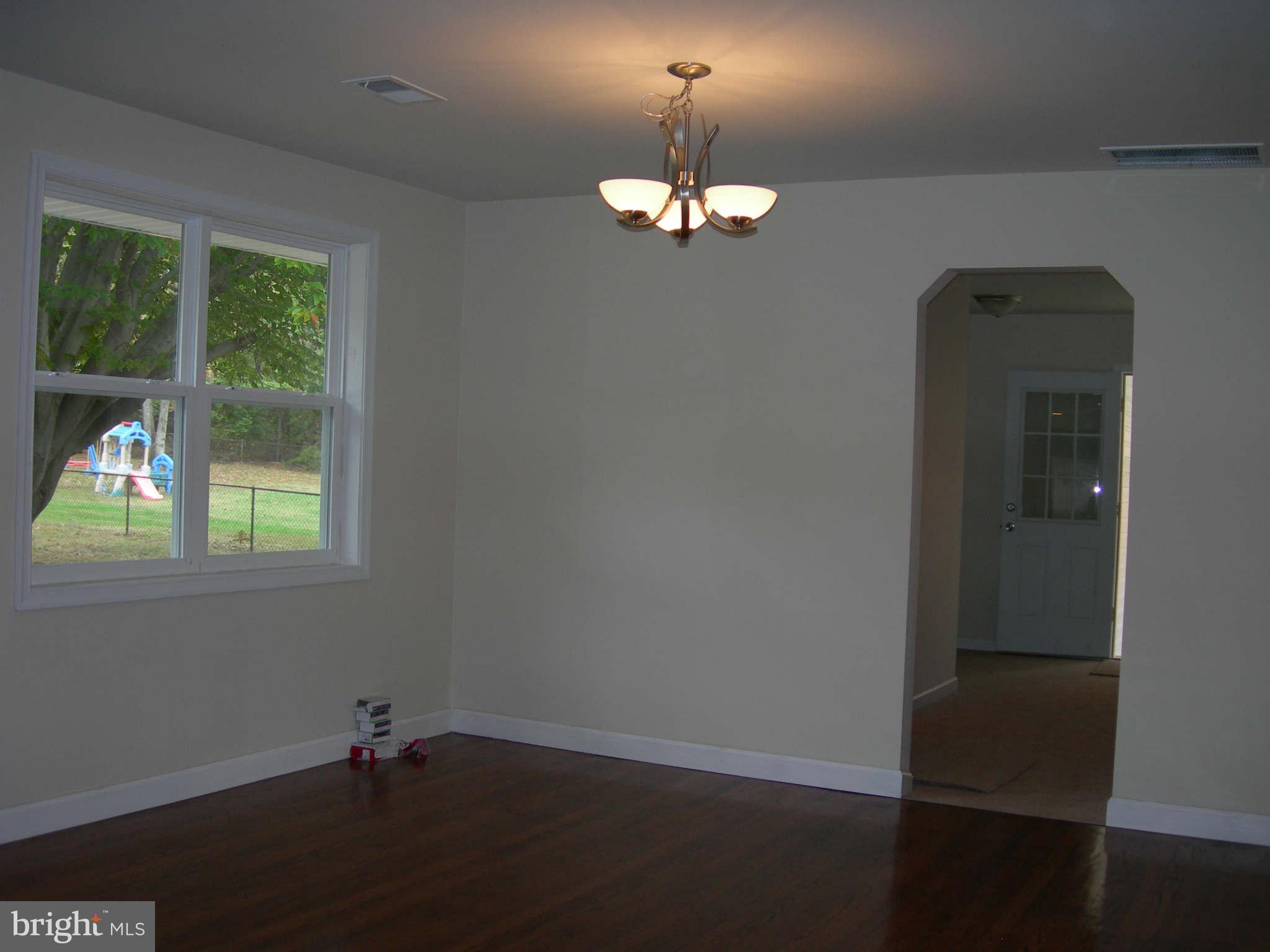 6112 Buckler Road Clinton, MD 20735 - Photo 9 of 18 Dining Room