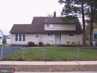 48 Woodbine Road Levittown, PA 19057 - Photo 1 of 1 Gallery Image 1