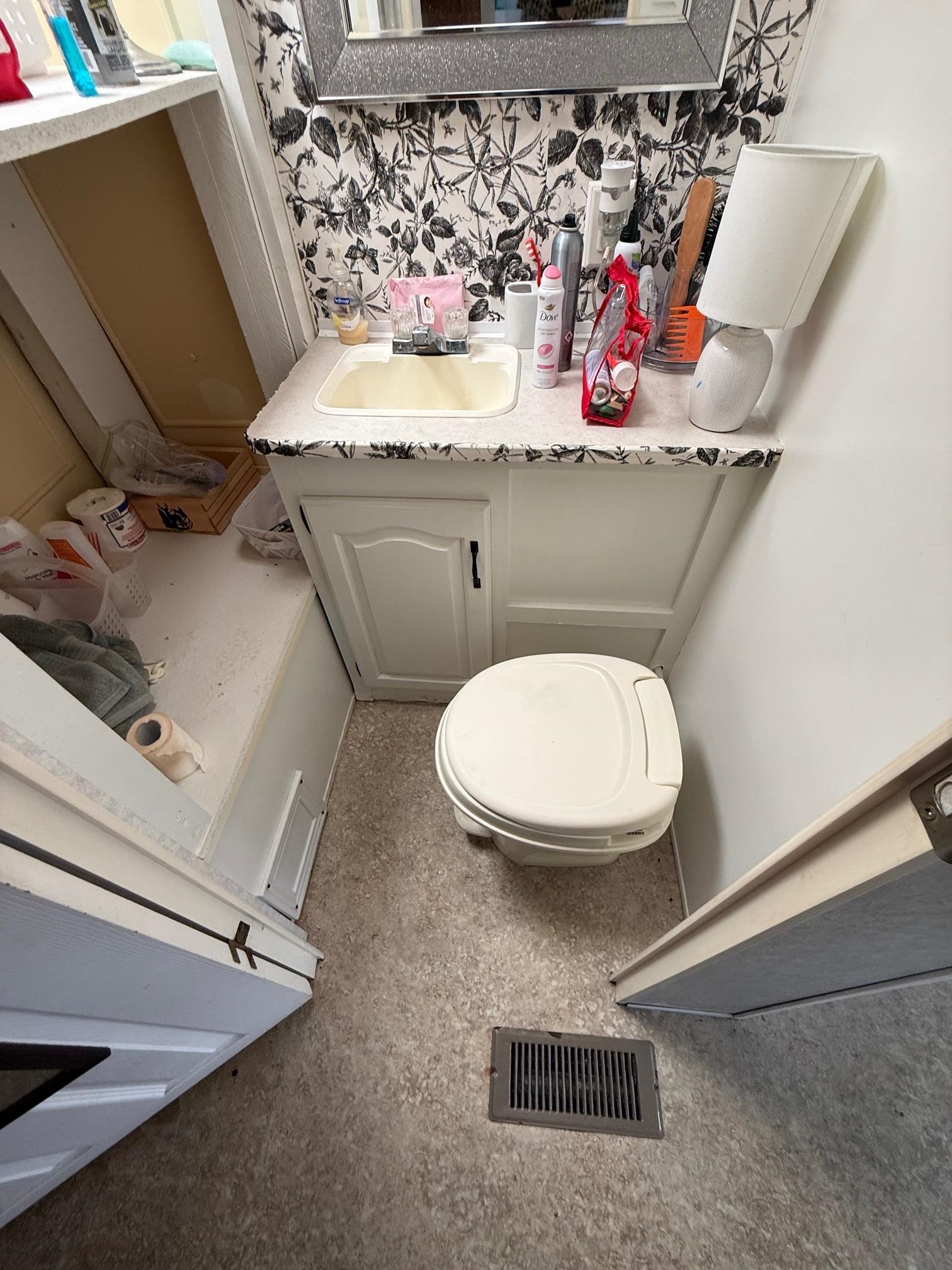 6 Viewland Court, Unit 17 Alton, NH 03809 - Photo 18 of 24