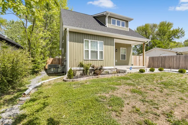$334,900 | 795 19th Avenue West, Springfield, TN 37172