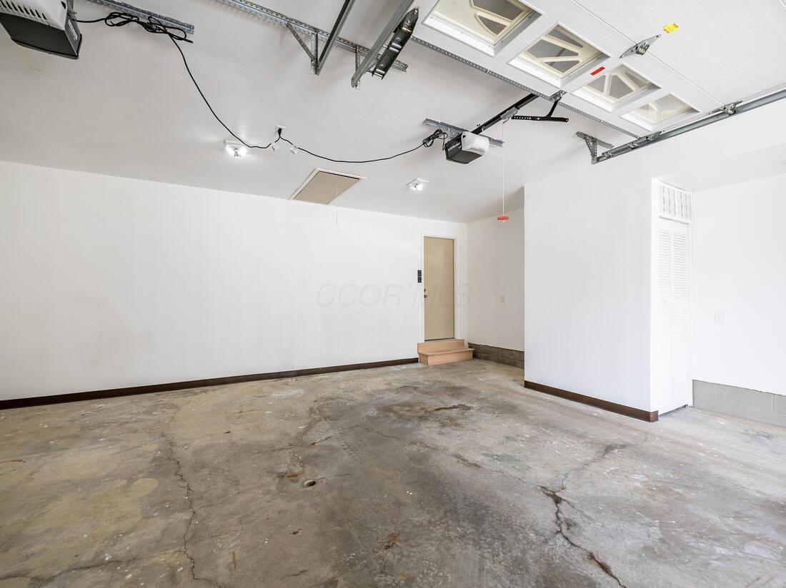 1401 Irvin Road Lima, OH 45807 - Photo 61 of 61 irvin garage 1