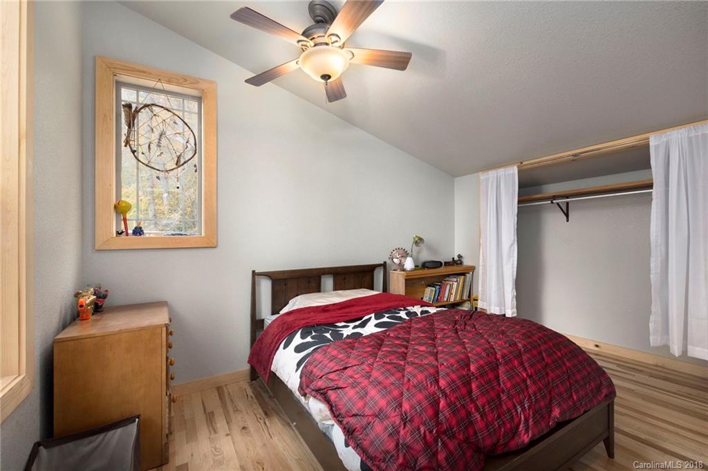 78 McKinney Road Asheville, NC 28805 - Photo 27 of 28