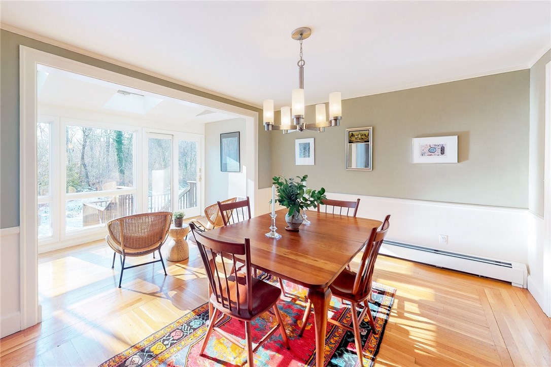18 Woodland Road Barrington, RI 02806 - Photo 4 of 32 Gallery Image 4