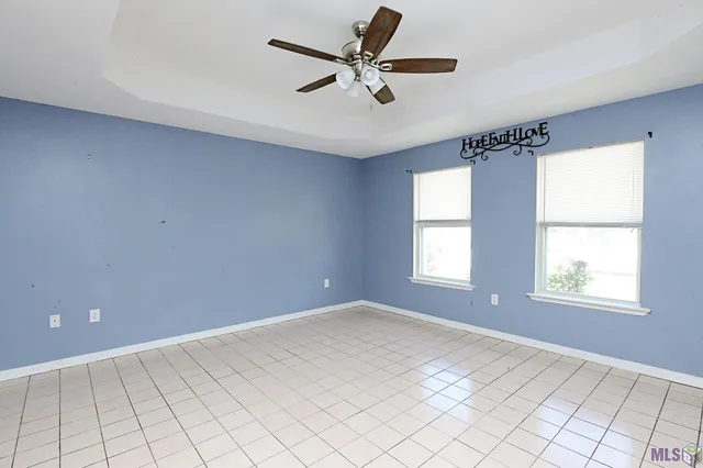 $1,750 | 437 Tanglewood Drive, Houma, LA 70364