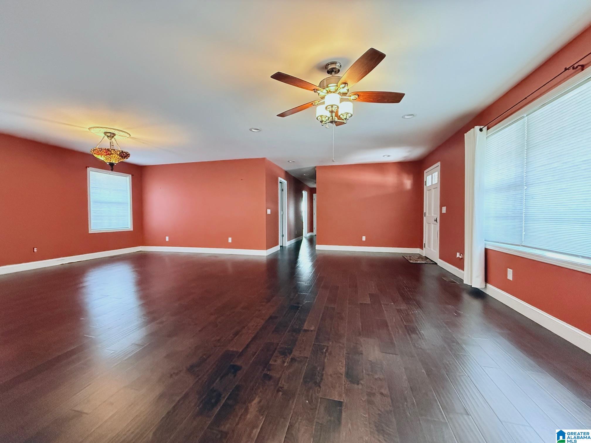 406 Riddle Avenue Piedmont, AL 36272 - Photo 4 of 51