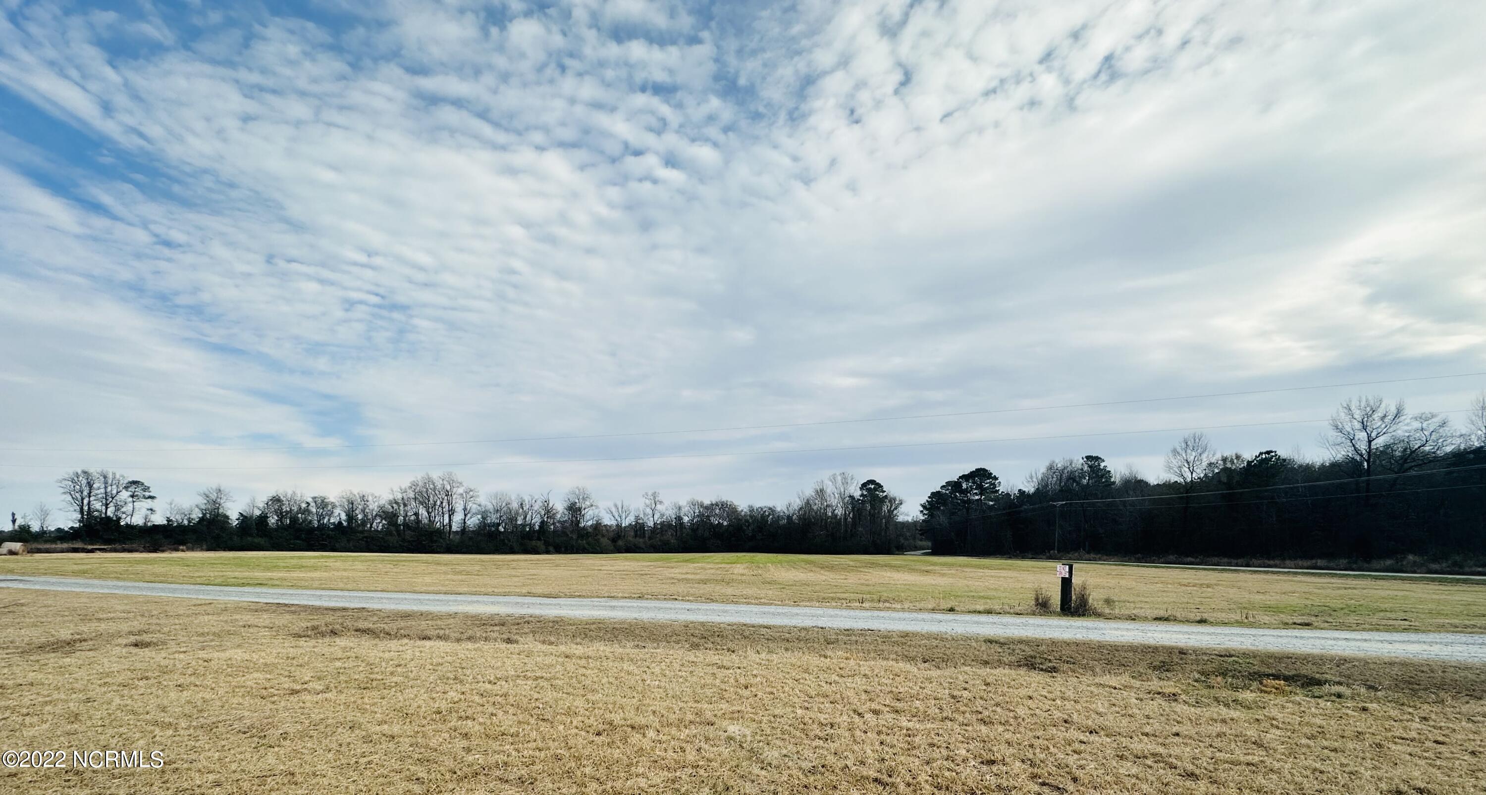 1620 Bowdens Road Warsaw, NC 28398 - Photo 2 of 3 IMG-8817