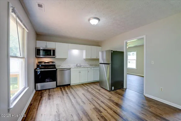 $160,000 | 910 Fort Totten Drive, New Bern, NC 28560