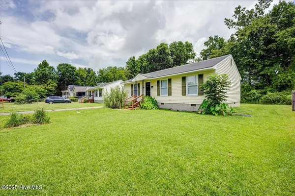 $160,000 | 910 Fort Totten Drive, New Bern, NC 28560