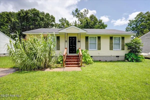 $160,000 | 910 Fort Totten Drive, New Bern, NC 28560