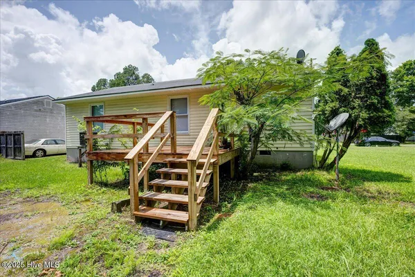 $160,000 | 910 Fort Totten Drive, New Bern, NC 28560