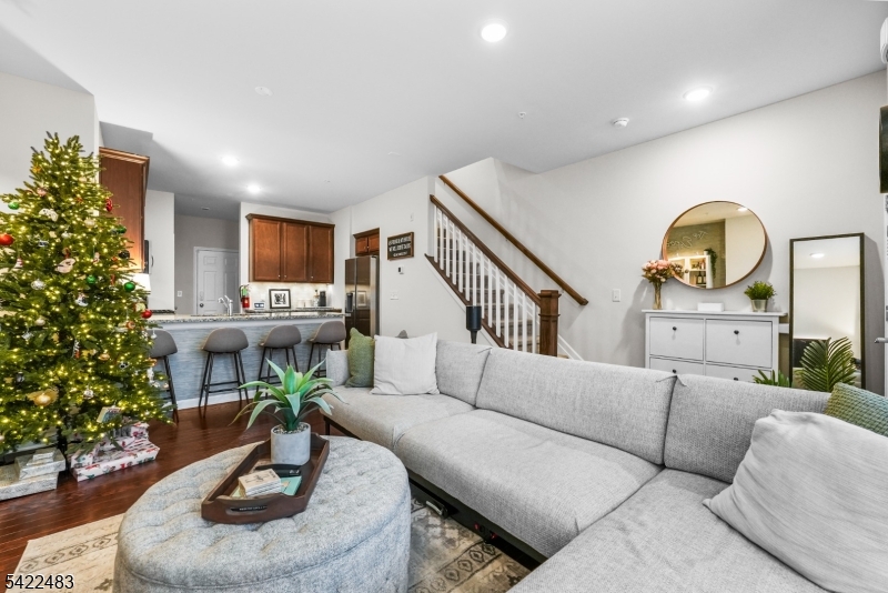 101 Robeson Street Somerville, NJ 08876 - Photo 5 of 20