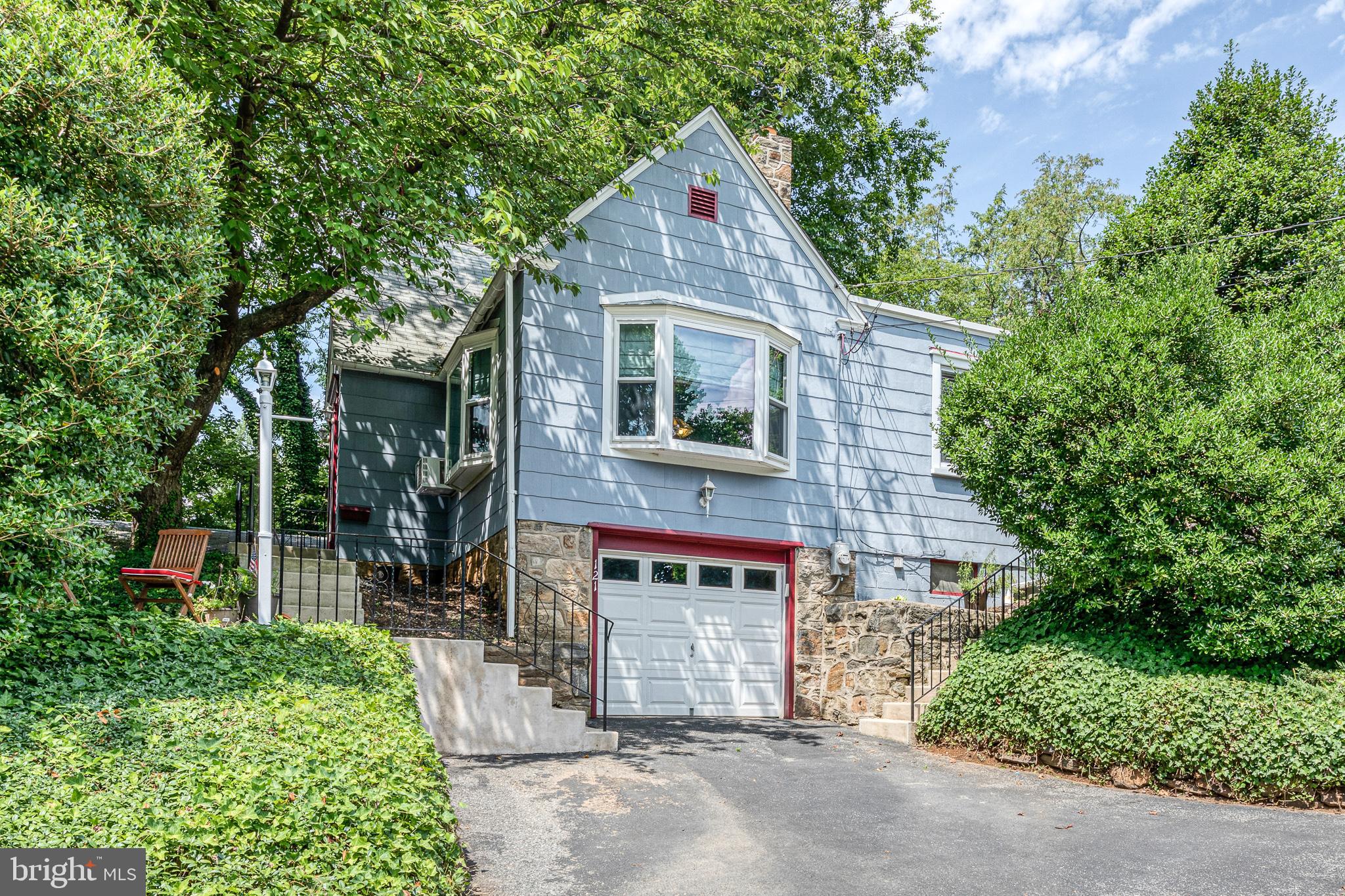 121 West Ridley Avenue Ridley Park, PA 19078 - Photo 1 of 33 Gallery Image 1