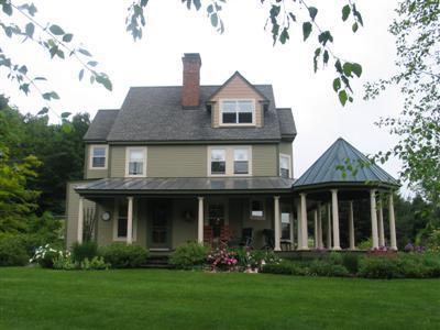 981 Oblong Road Williamstown, MA 01267 - Photo 2 of 10 Side