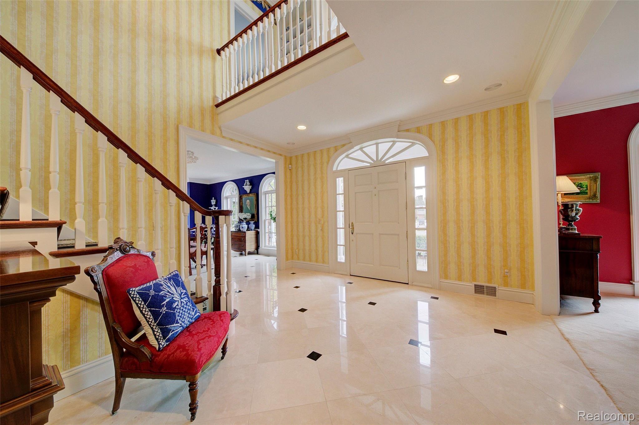 View of Foyer & open to below hallway 