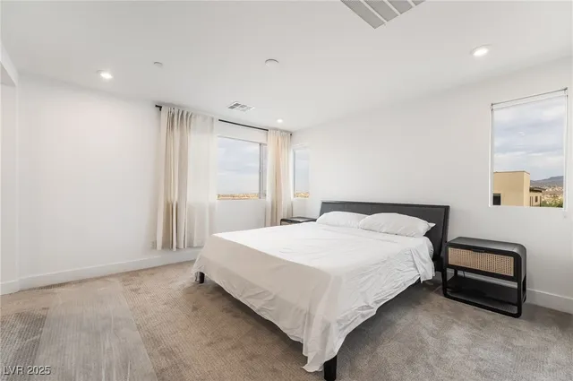 $2,519 | 3192 Porto Vittoria Avenue, Henderson, NV 89044