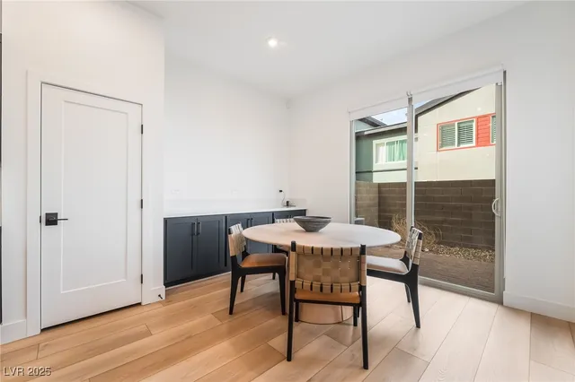 $2,519 | 3192 Porto Vittoria Avenue, Henderson, NV 89044