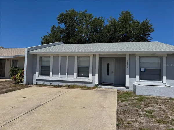 $1,695 | 3908 41st Street West, Bradenton, FL 34205