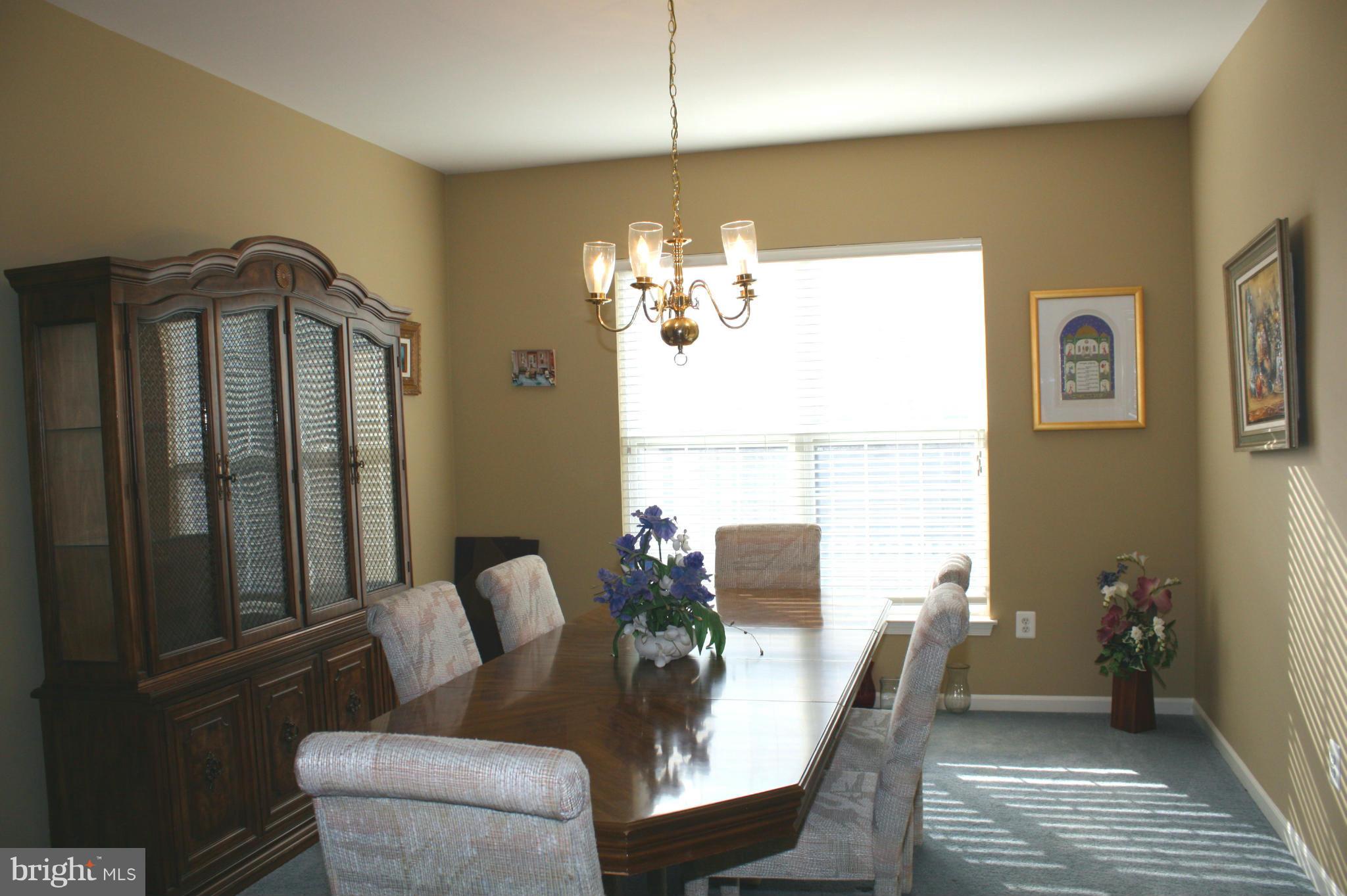 14004 Falconcrest Road Germantown, MD 20874 - Photo 4 of 10 Dining Room