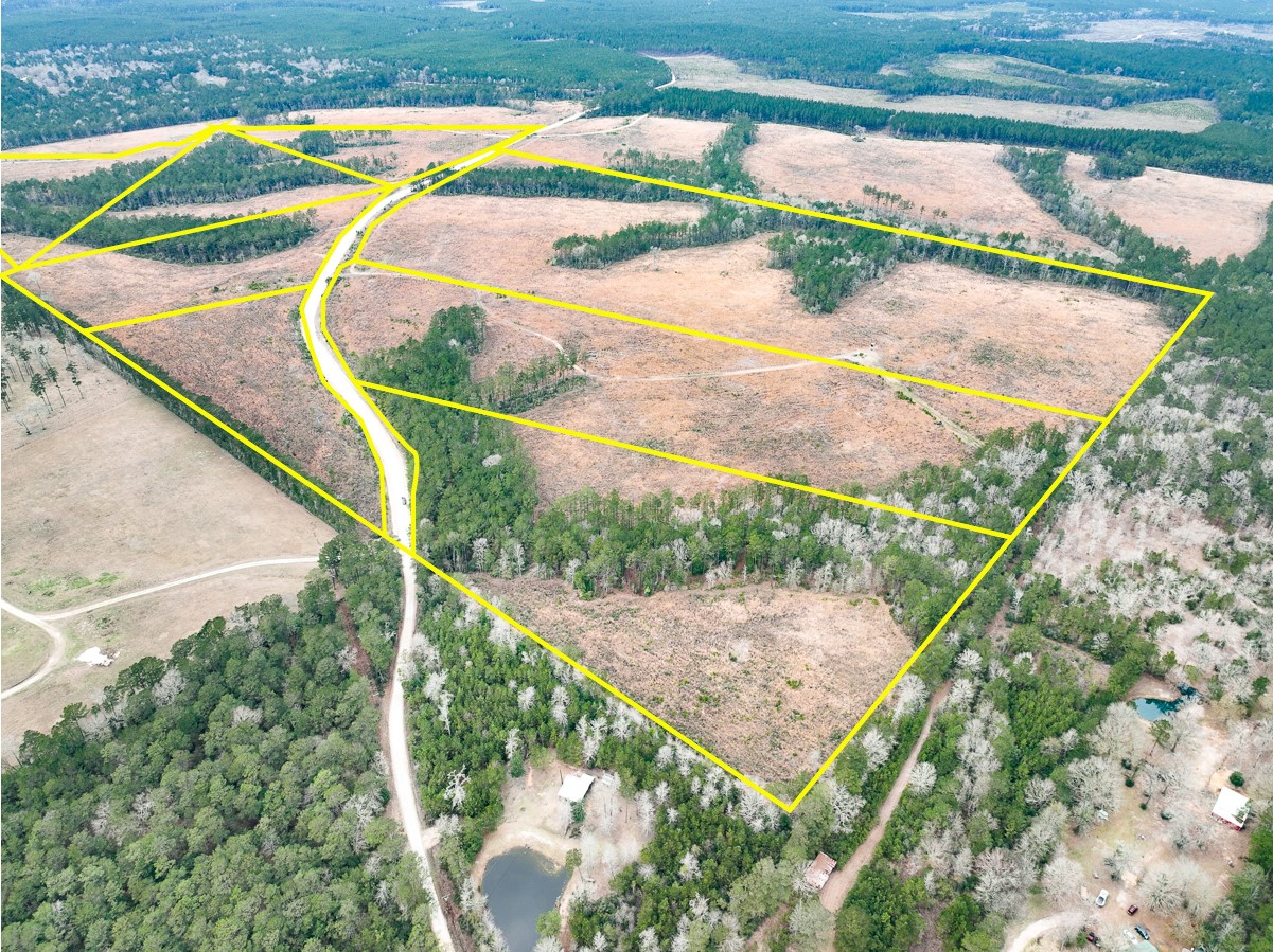 1 B Hardin Hideout Road Moscow, TX 75960 - Photo 1 of 14