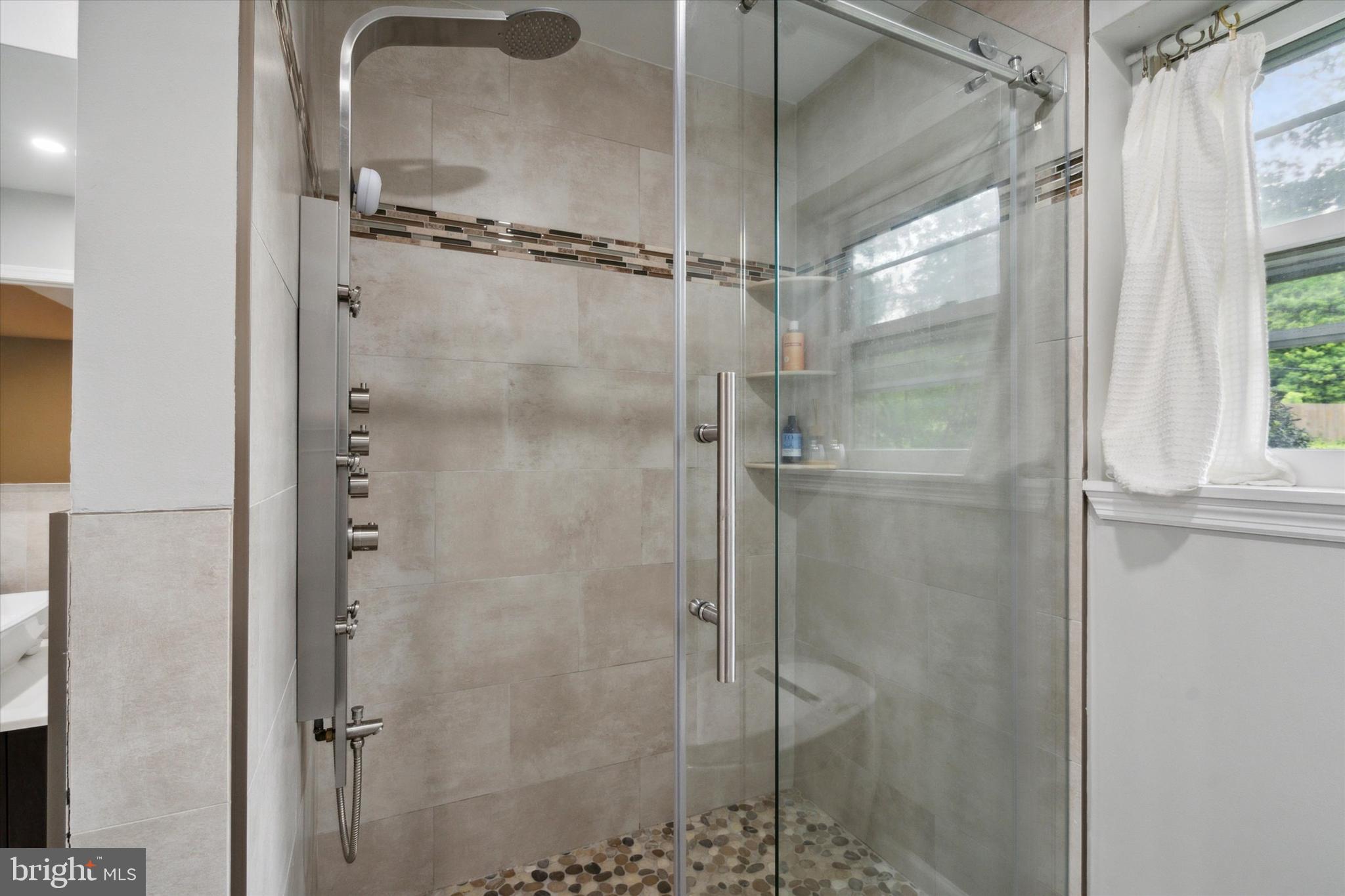 118 Cardinal Road Jenkintown, PA 19046 - Photo 29 of 54 Gallery Image 29