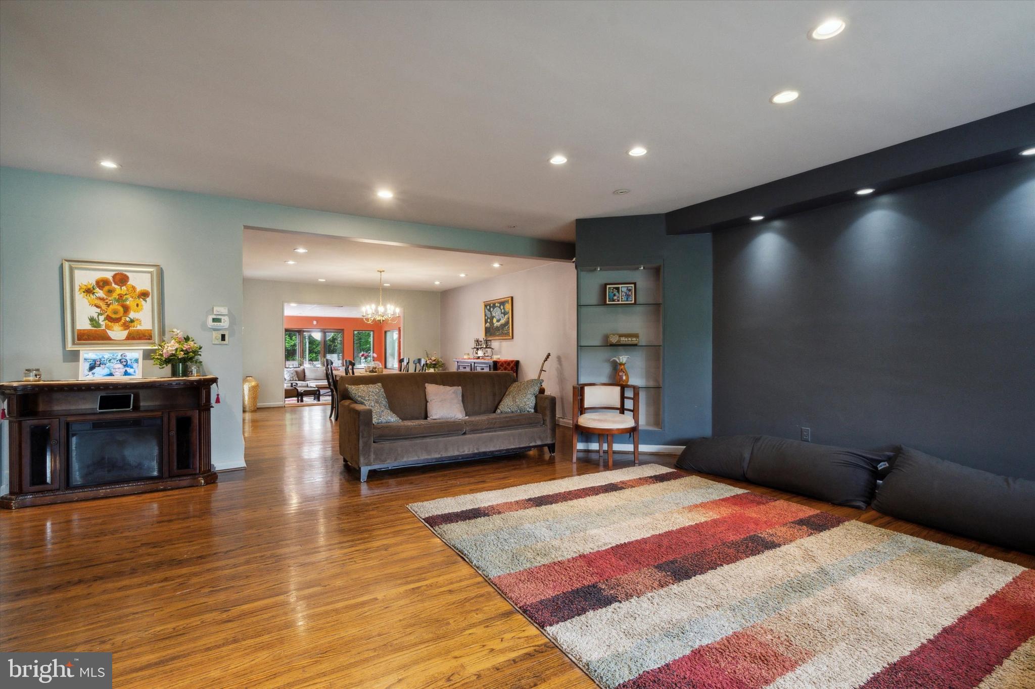118 Cardinal Road Jenkintown, PA 19046 - Photo 8 of 54 Gallery Image 8