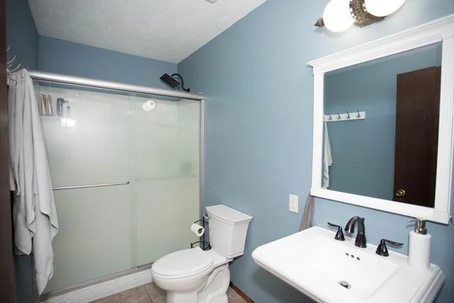 $299,900 | 7841 Rimbley Road, Woodbury, MN 55125