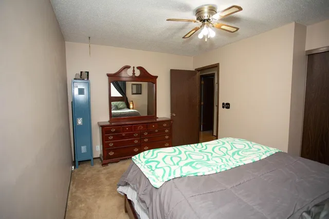 $299,900 | 7841 Rimbley Road, Woodbury, MN 55125