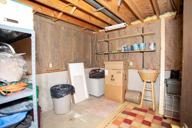 $299,900 | 7841 Rimbley Road, Woodbury, MN 55125