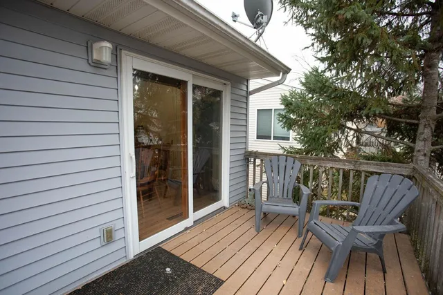 $299,900 | 7841 Rimbley Road, Woodbury, MN 55125