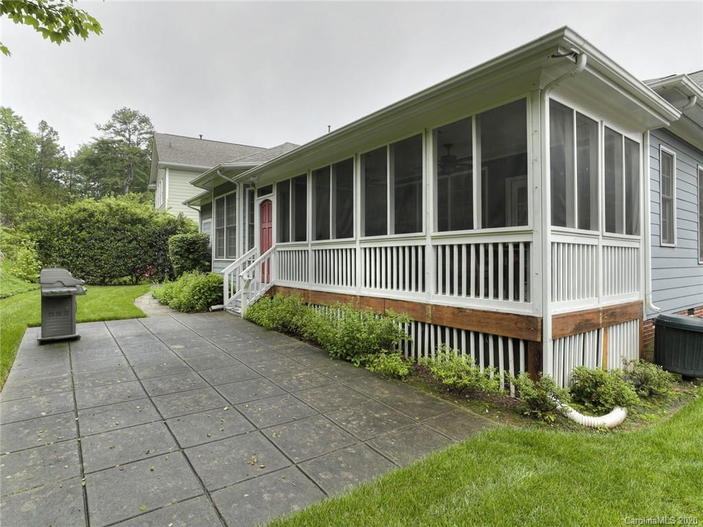 899 Stratford Run Drive Fort Mill, SC 29708 - Photo 41 of 48 a porch with a bench in front of it