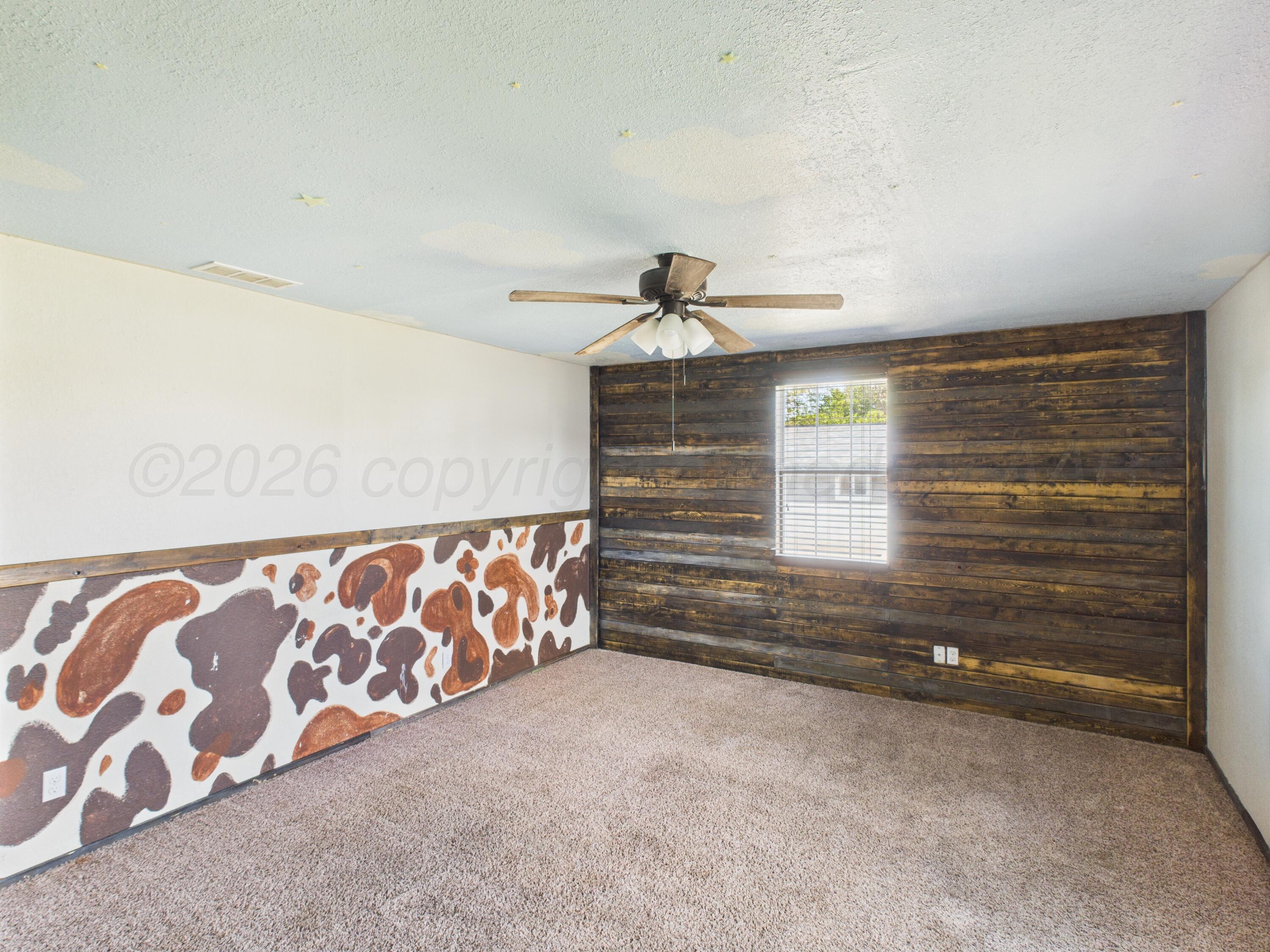 505 South Ridgeland Avenue Fritch, TX 79036 - Photo 9 of 15