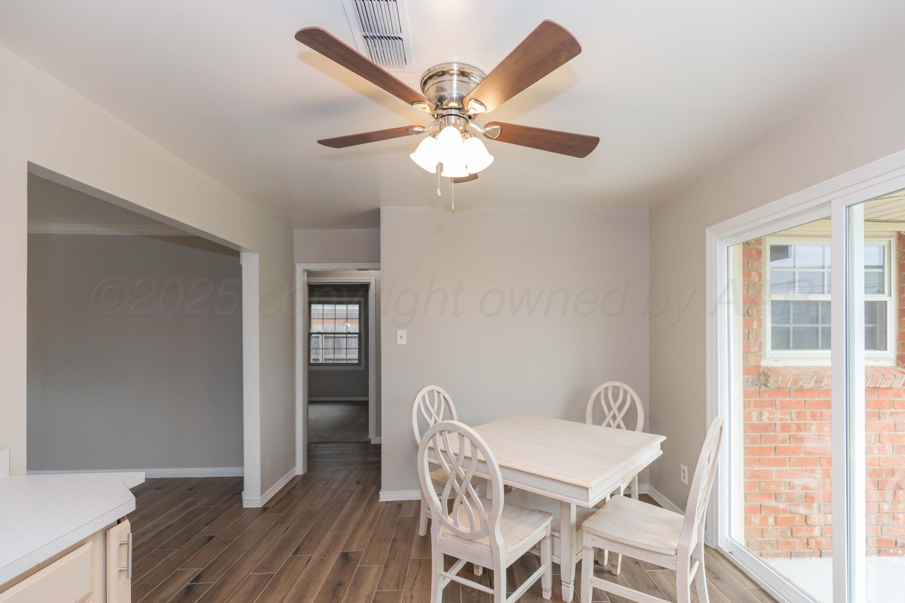 5519 Alvarado Road Amarillo, TX 79106 - Photo 14 of 38 DINING VIEW 2