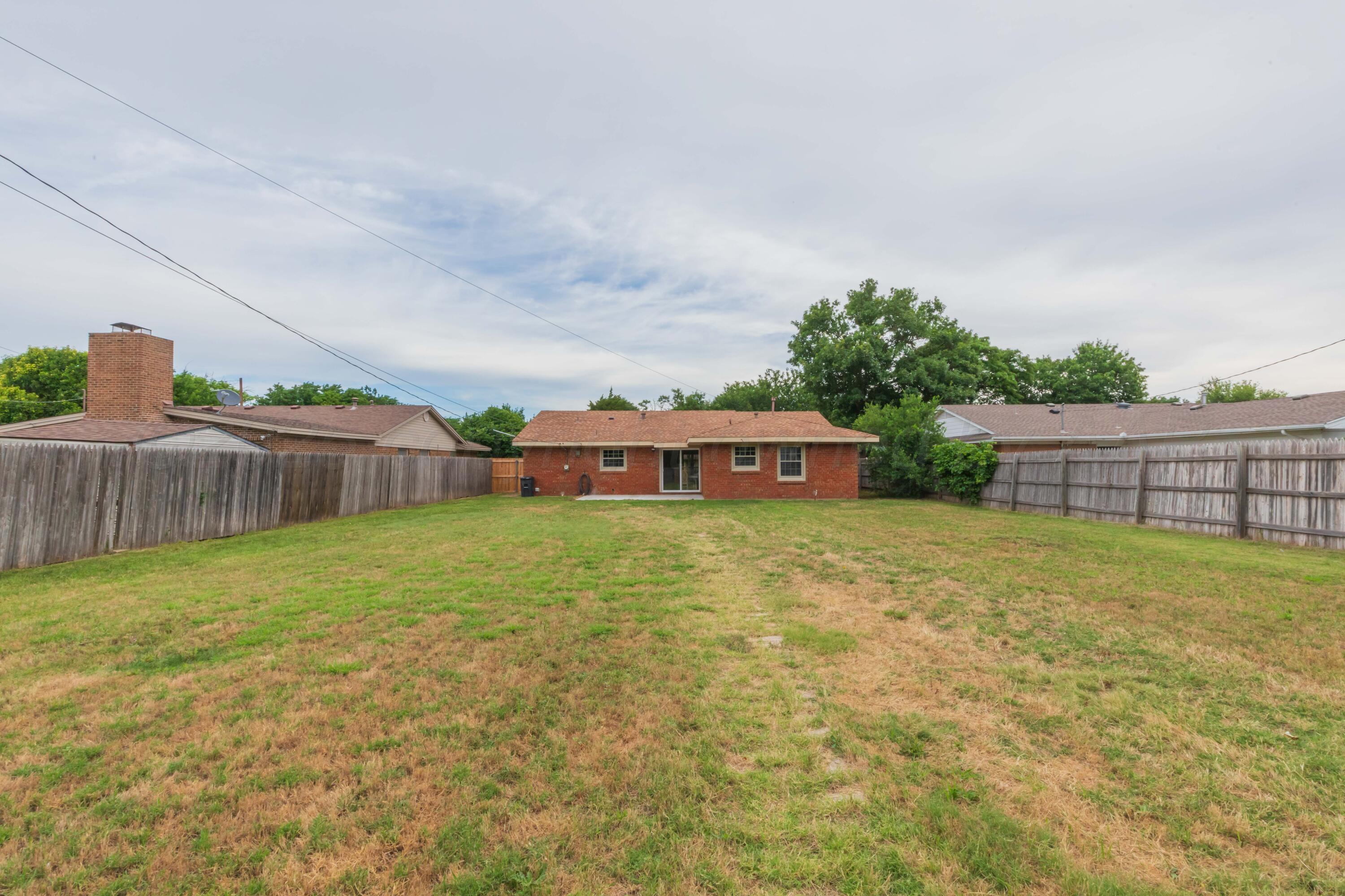 5519 Alvarado Road Amarillo, TX 79106 - Photo 36 of 38 BACKYARD VIEW 3
