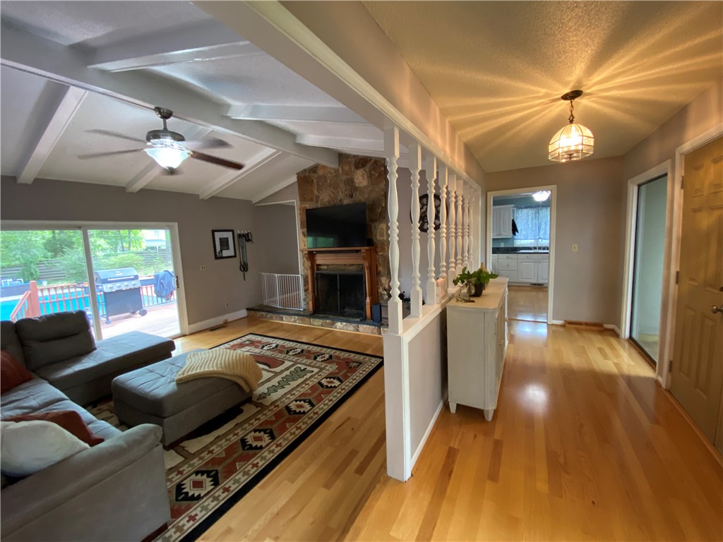 322 Bowen Drive Anderson, SC 29621 - Photo 9 of 48 Gallery Image 9