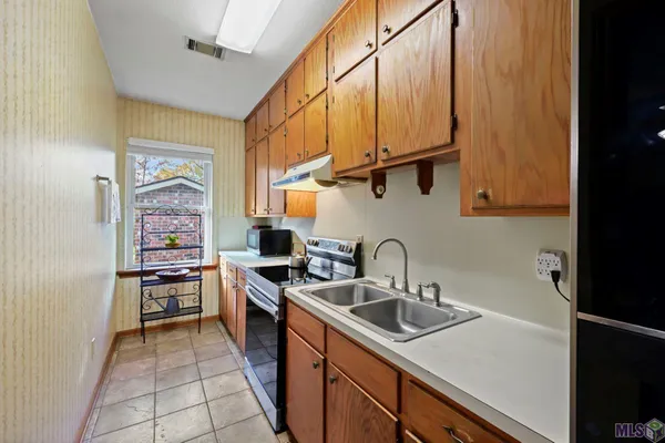 $585,000 | 1433 Lakewood Drive, Zachary, LA 70791