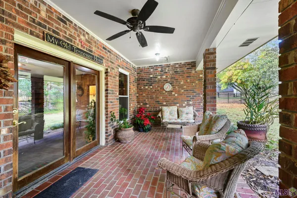 $585,000 | 1433 Lakewood Drive, Zachary, LA 70791