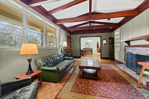 $585,000 | 1433 Lakewood Drive, Zachary, LA 70791