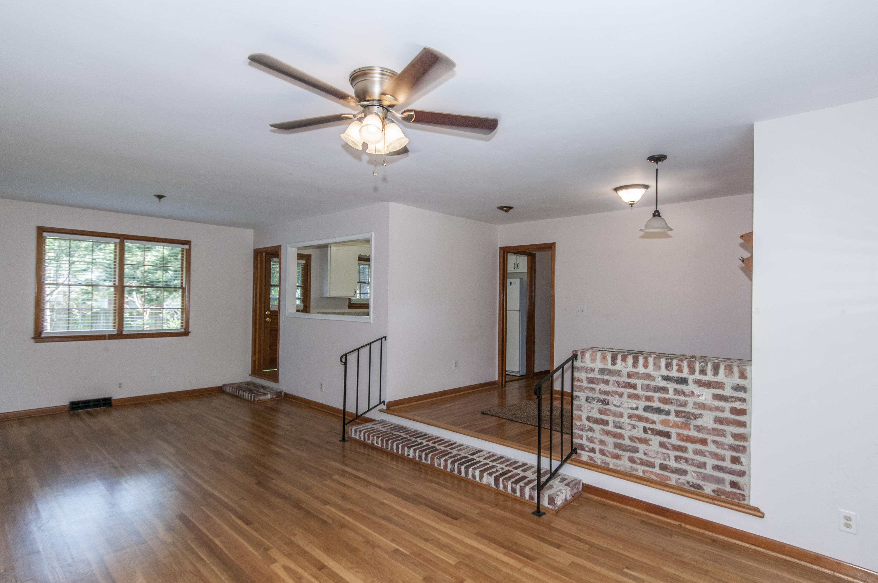 1350 Camp Road Charleston, SC 29412 - Photo 8 of 28 _DSC1729