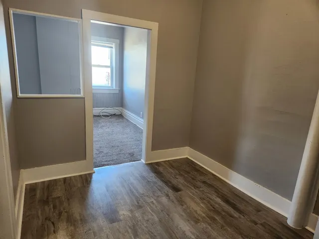 $400,000 | 105 East Lincoln Avenue, Hinckley, IL 60520