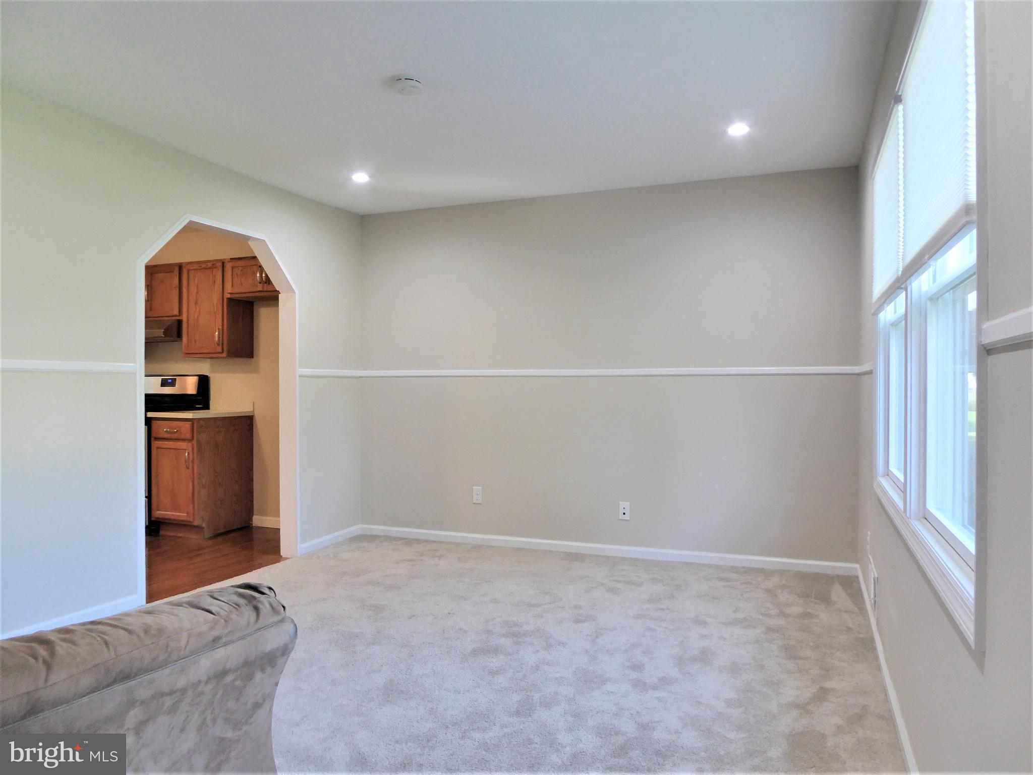 1 Petty Ridge Road Hamilton, NJ 08620 - Photo 4 of 32