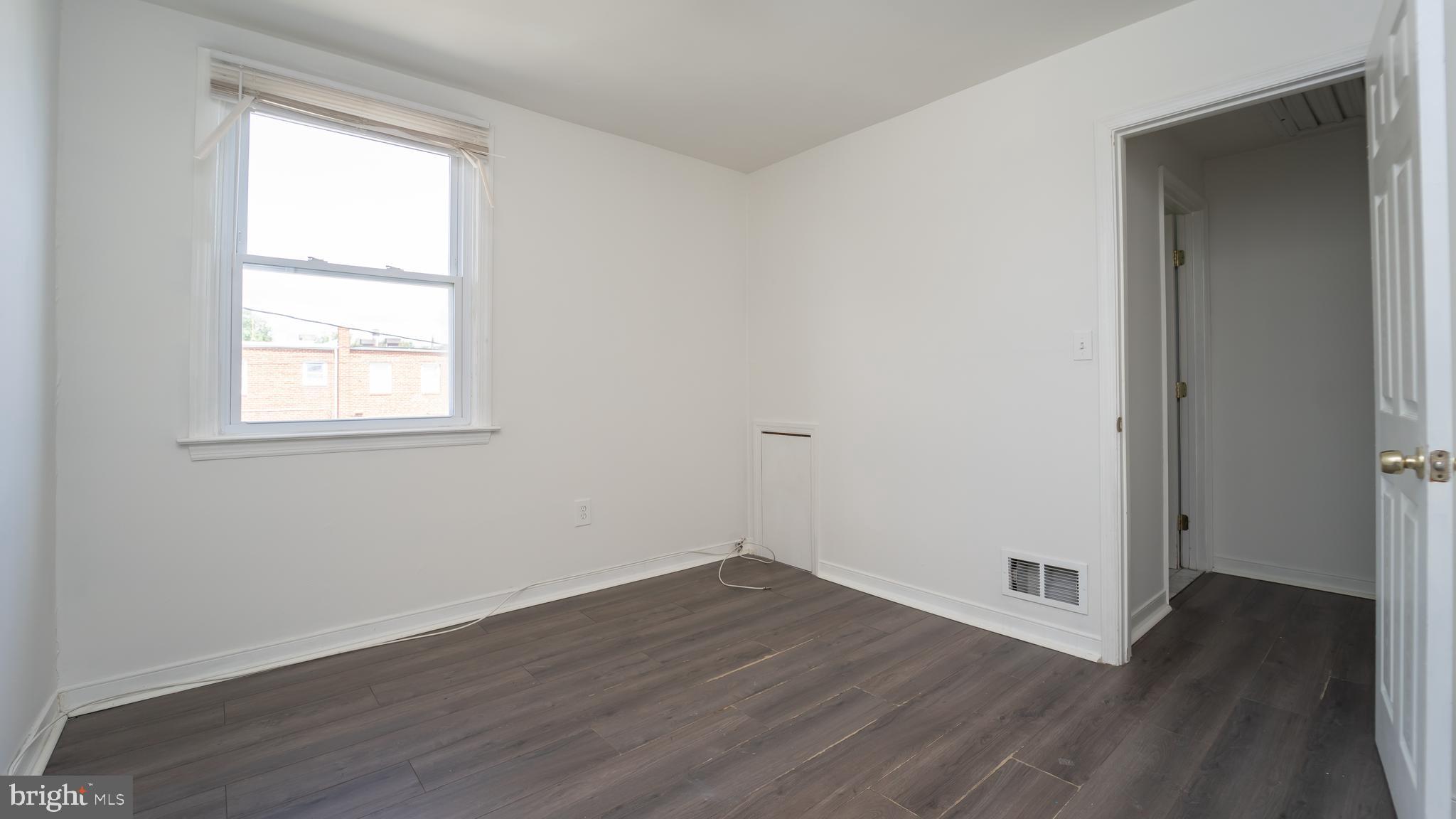 8152 Gray Haven Baltimore, MD 21222 - Photo 14 of 28