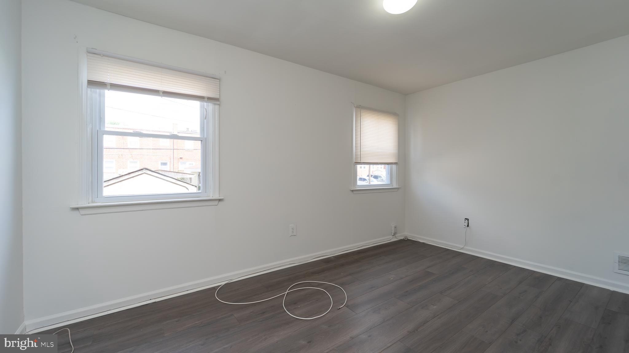 8152 Gray Haven Baltimore, MD 21222 - Photo 6 of 28