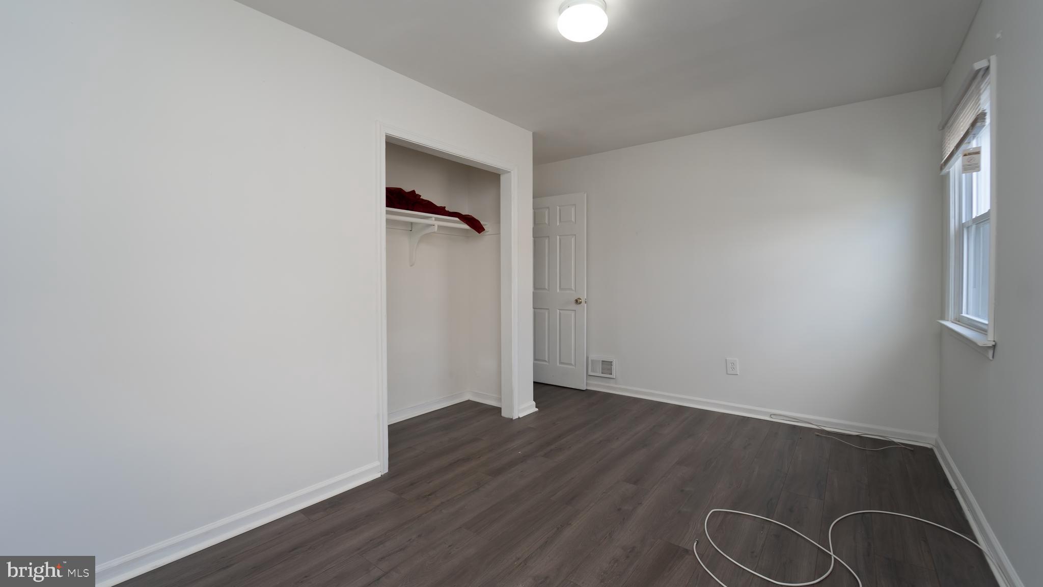 8152 Gray Haven Baltimore, MD 21222 - Photo 7 of 28