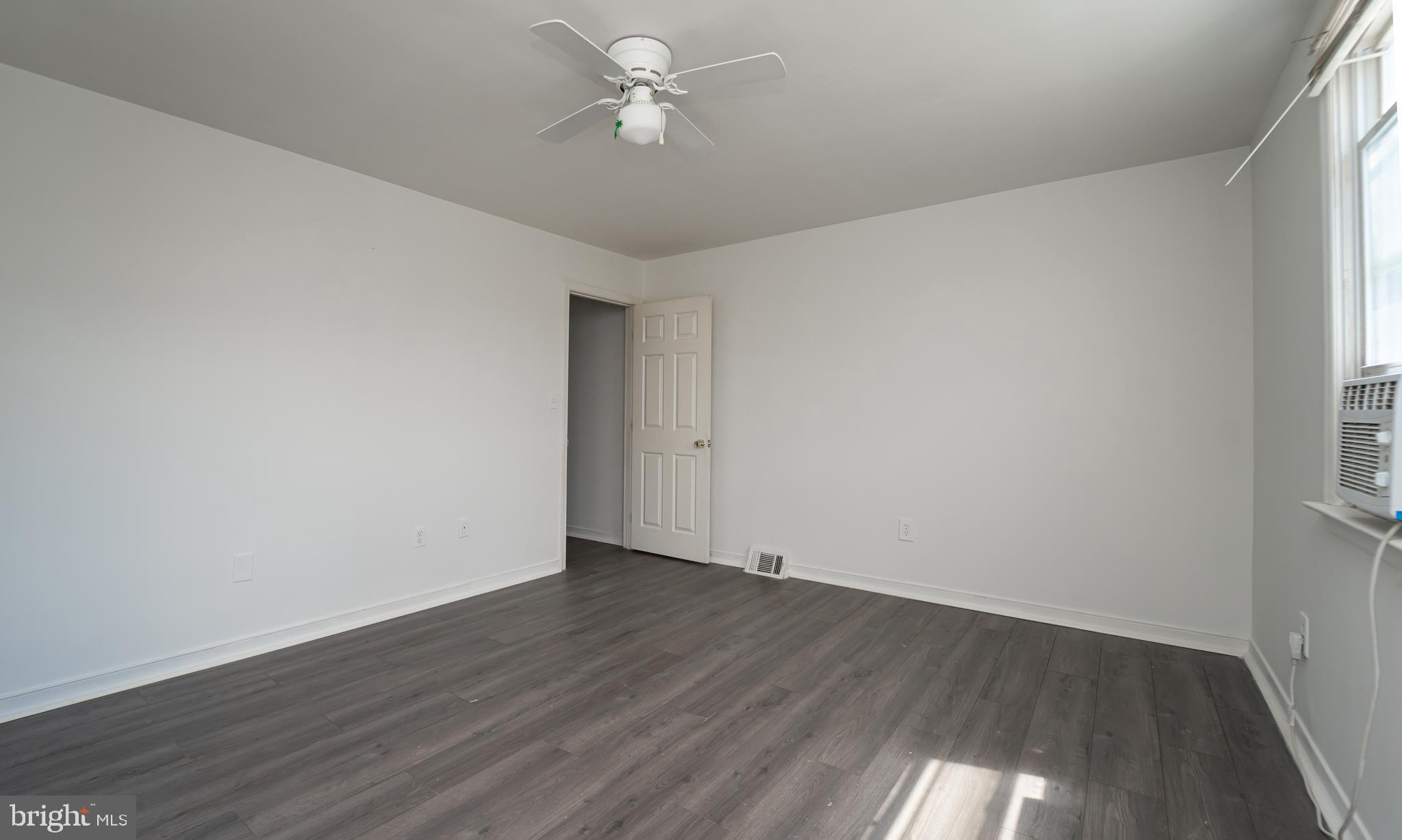 8152 Gray Haven Baltimore, MD 21222 - Photo 9 of 28