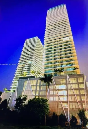 $3,700 | 79 Southwest 12th Street, Unit 3507S, Miami, FL 33130
