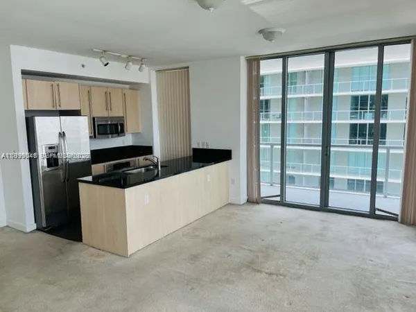 $3,700 | 79 Southwest 12th Street, Unit 3507S, Miami, FL 33130